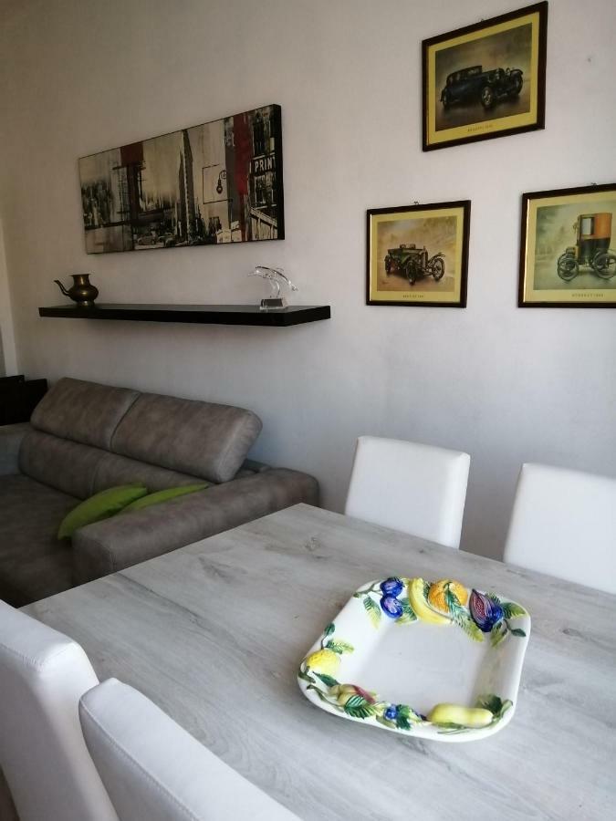 Oasi Di Tranquillita Apartment Asti Exterior photo